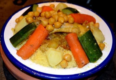 Couscous Classique Au Poulet et légumes