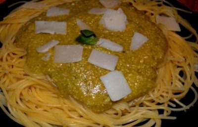 Spaghetti au Basilic et Noix de Cajou