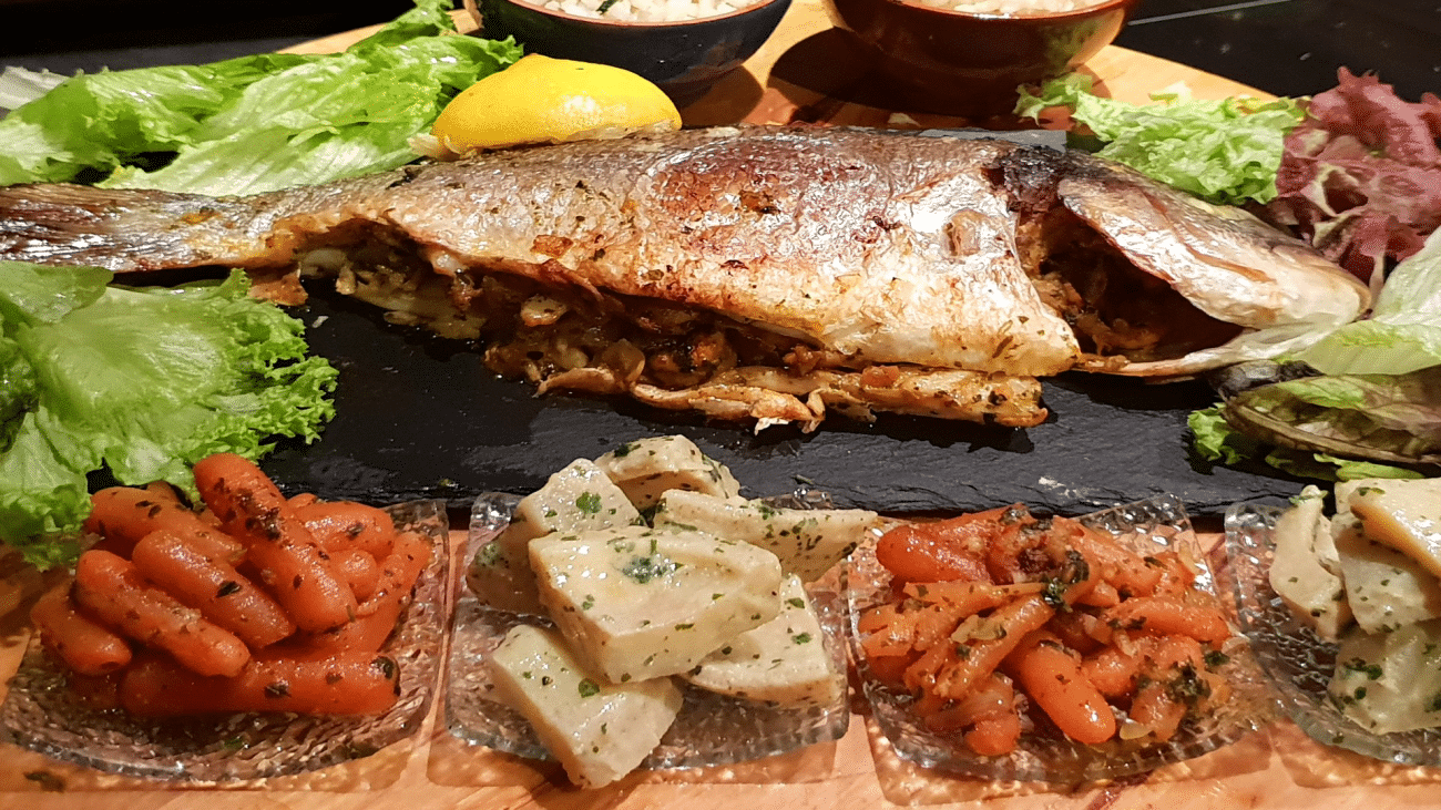 Dorade/Daurade Grillée Au Four (Poisson Farci à la Charmoula)