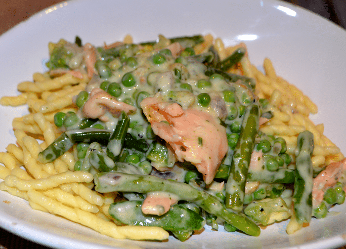 Pâtes Au Saumon Frais Et Légumes Verts Facile